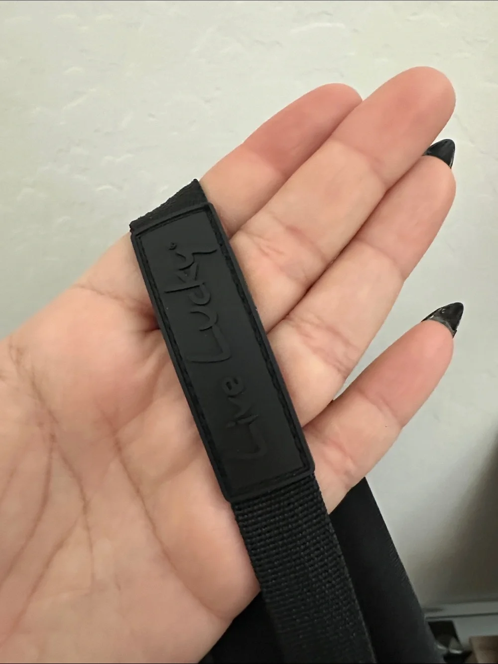 Black Clover compact black
